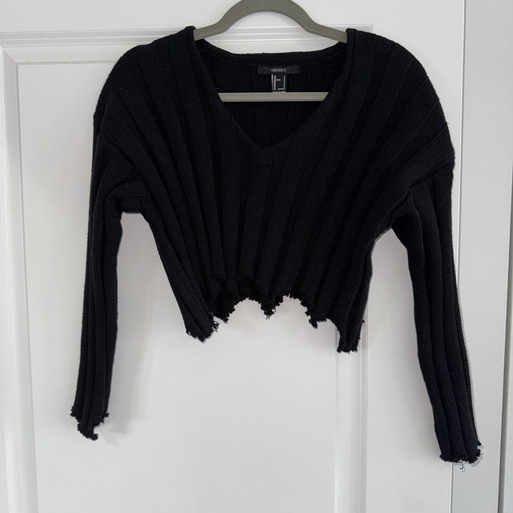 Black Ribbed Cropped Sweater